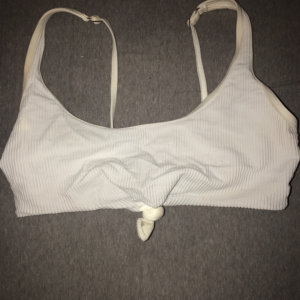 FRANKIES Greer bikini top